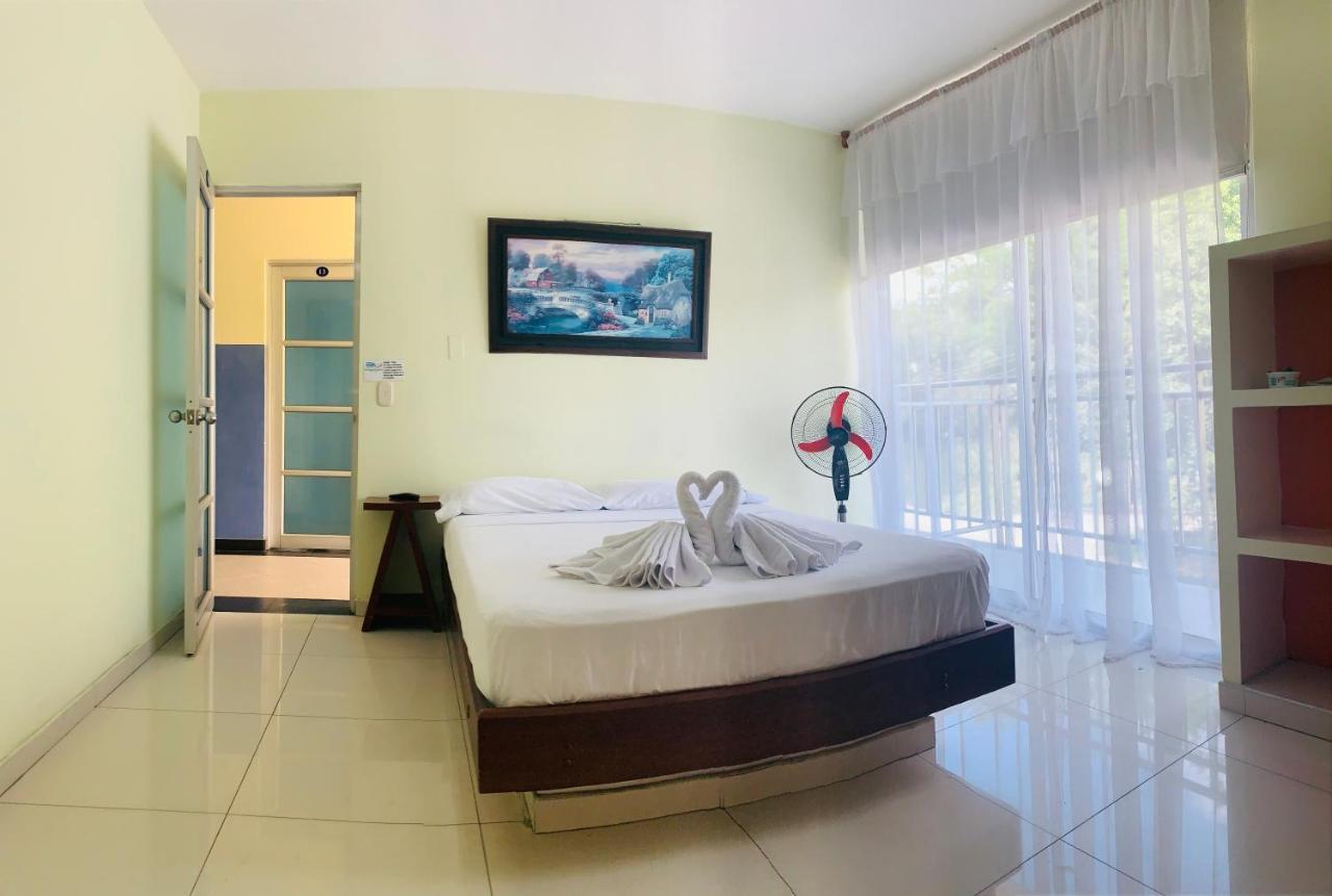 Hotel Bellavista Premium Villeta Kültér fotó