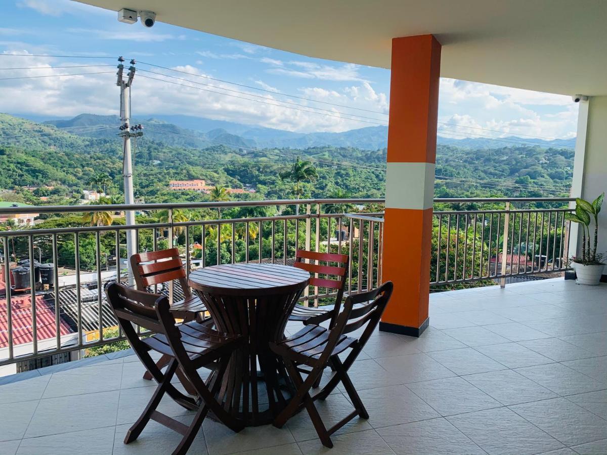 Hotel Bellavista Premium Villeta Kültér fotó