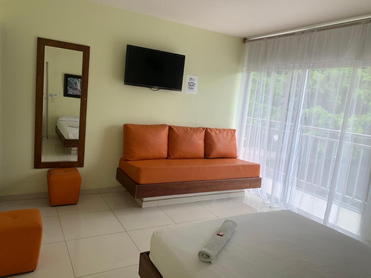 Hotel Bellavista Premium Villeta Kültér fotó