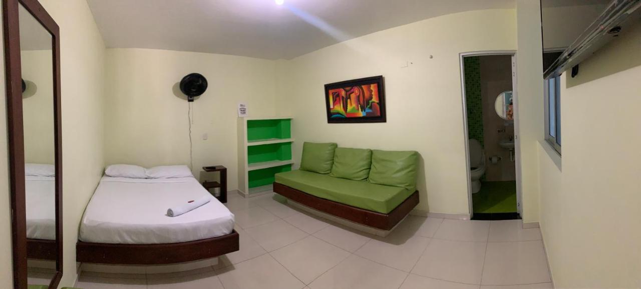 Hotel Bellavista Premium Villeta Kültér fotó