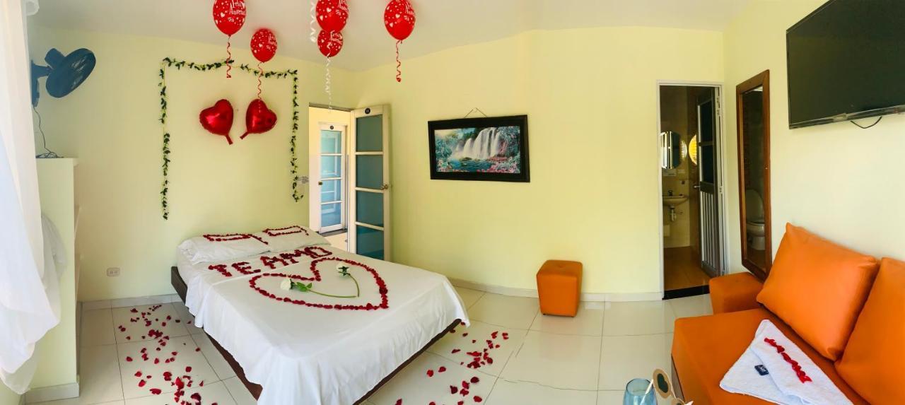 Hotel Bellavista Premium Villeta Kültér fotó