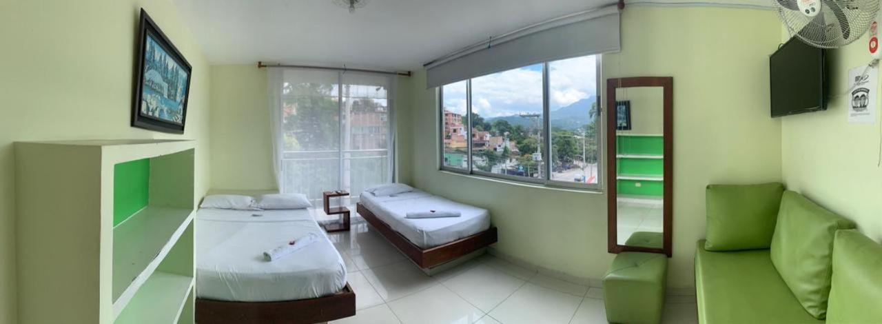 Hotel Bellavista Premium Villeta Kültér fotó